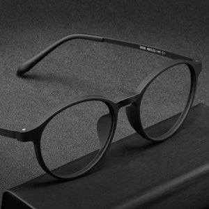 Men's And Women's Fashion Round Titanium Eyeglass Frames