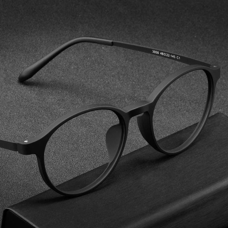 Men's And Women's Fashion Round Titanium Eyeglass Frames