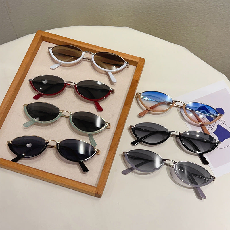 Internet Celebrity Same Triangle Cat's Eye Metal Small Frame Sunglasses